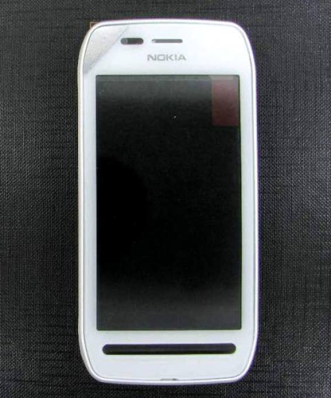 Сенсор Тачскрин Nokia 603 white в рамке Тачскрин Nokia 603 white в рамке